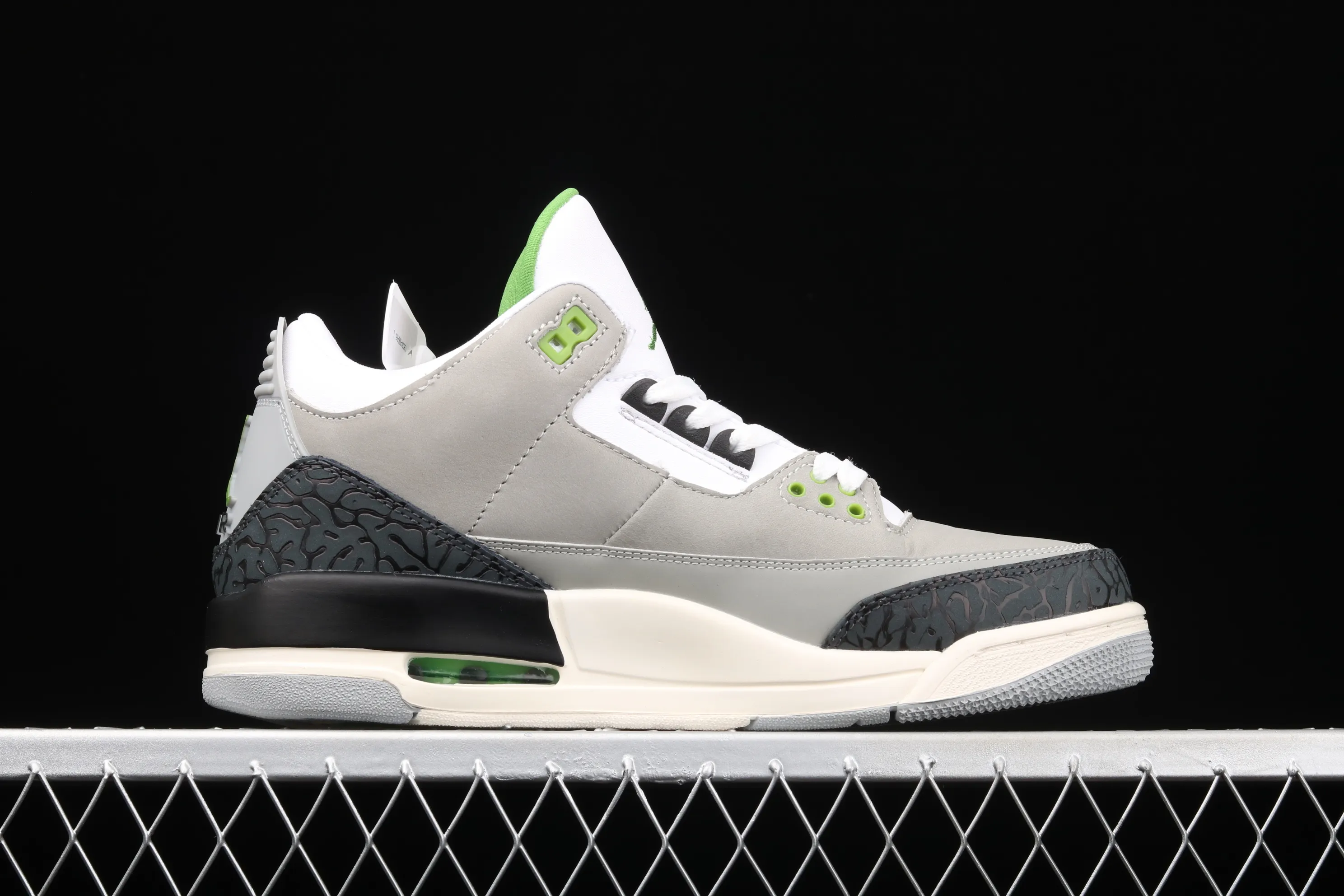 All categories Air Jordan Jordan series basketball shoes Air Jordan 3 Air Jordan 3 Retro "Chlorophyll" AJ3 Joe 3 Chlorophyll Gray Green Manuscript 136064-006
